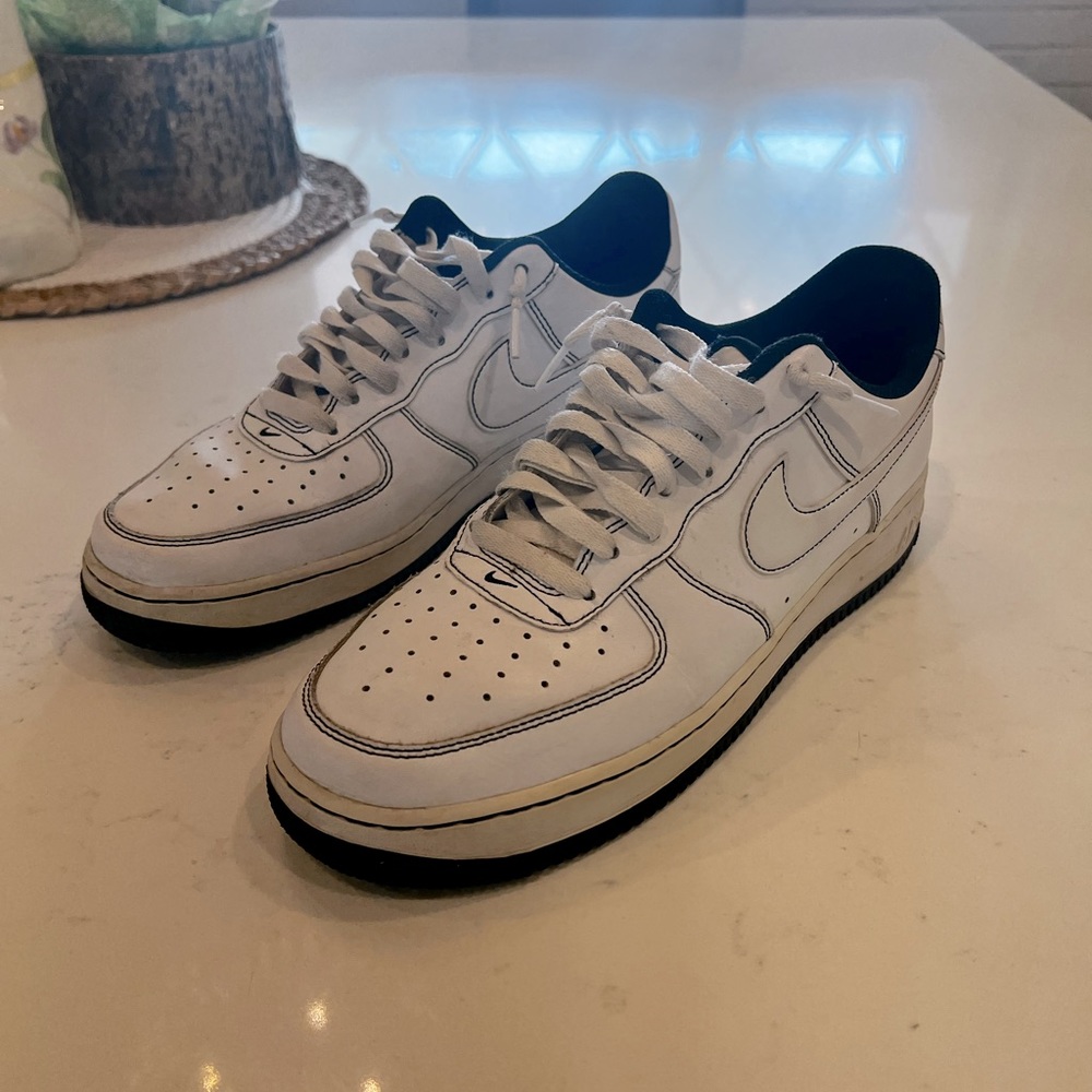 nike air force one size 10.5